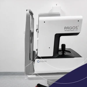 Dispositivo de biometría ocular en una sala blanca